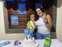 ‘bento-do-fusquinha’:-crianca-tem-festa-de-aniversario-com-tema-de-eleicoes-em-araruama