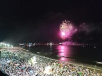 prefeitura-de-cabo-frio-abre-licitacao-para-queima-de-fogos-no-reveillon-2025